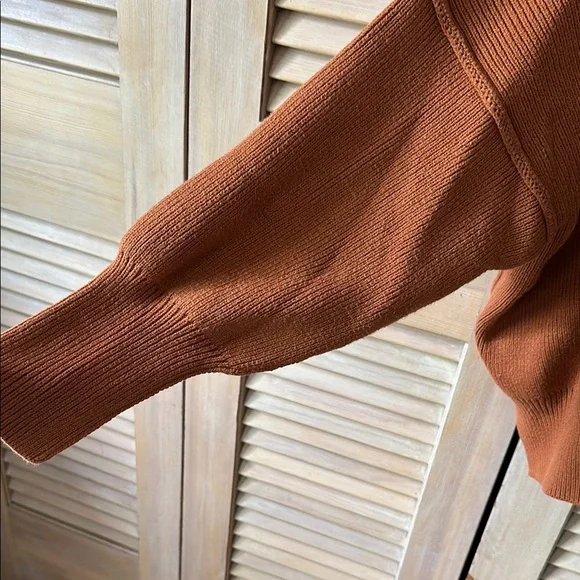 Free People Oversized Sweater - Picture 6 of 8